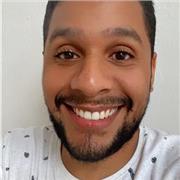 Professor de inglês Certificado pela Universidade de Cambridge ensina adolescentes e adultos todos os níveis